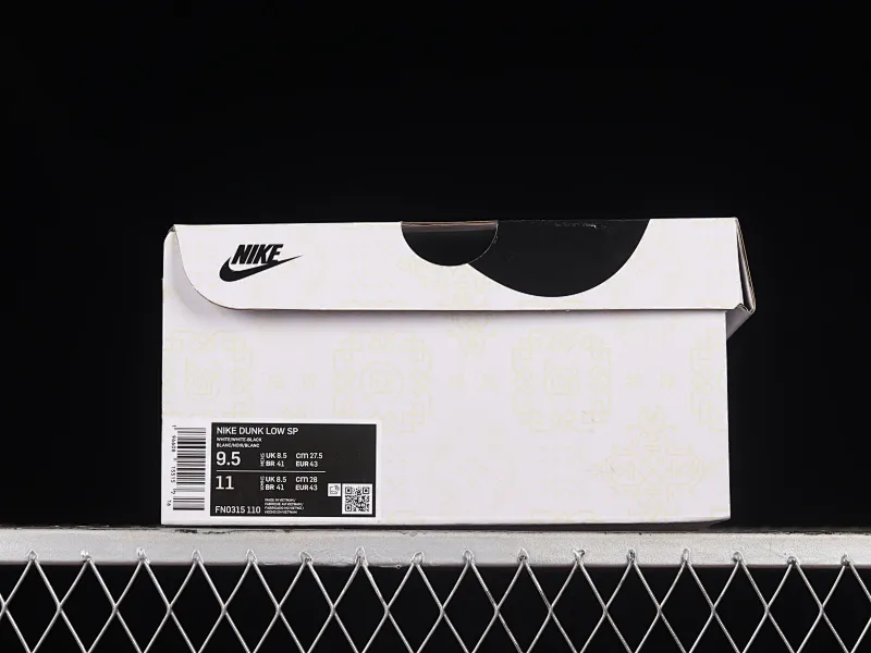 All Categories Nk SB Dunk Series Nk SB Dunk Low Low-top sneakers LW version Nk Dunk Low x Fragment
